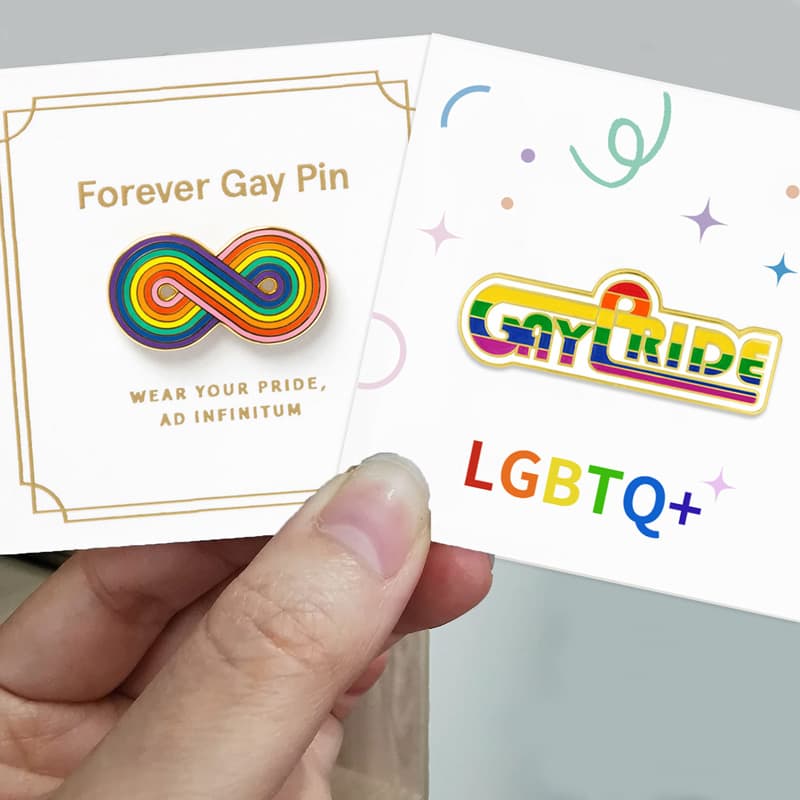 定制生产同志骄傲LGBTQ+系列高品质纪念品金属珐琅胸针纪念徽章